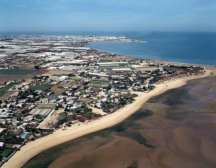 Punta de Montijo. Chipiona al fondo