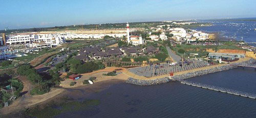 Rompido. Faro y marina