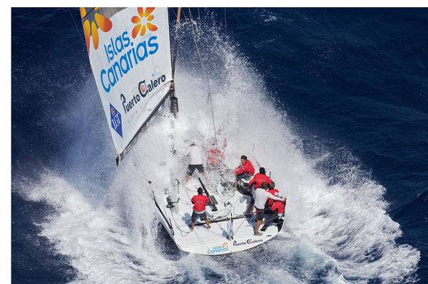 Jornada del jueves. Mucho viento en Cartagena
