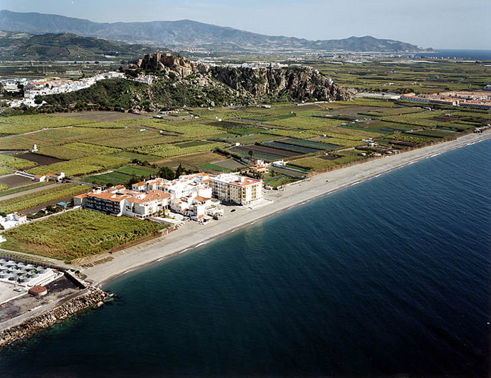 Playas de La Guardia y La Charca (Salobreña)