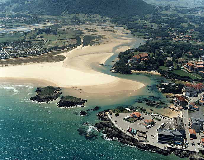 Playa de los Barcos