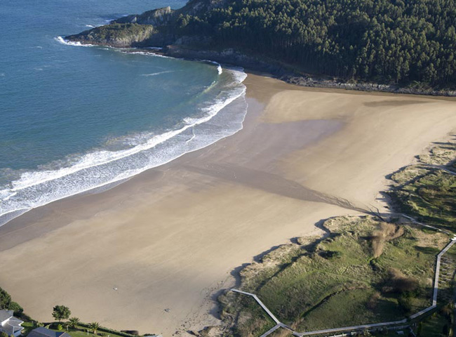 Praia de Abrela / Suegos