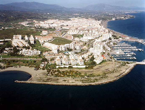 Puerto deportivo de Estepoma