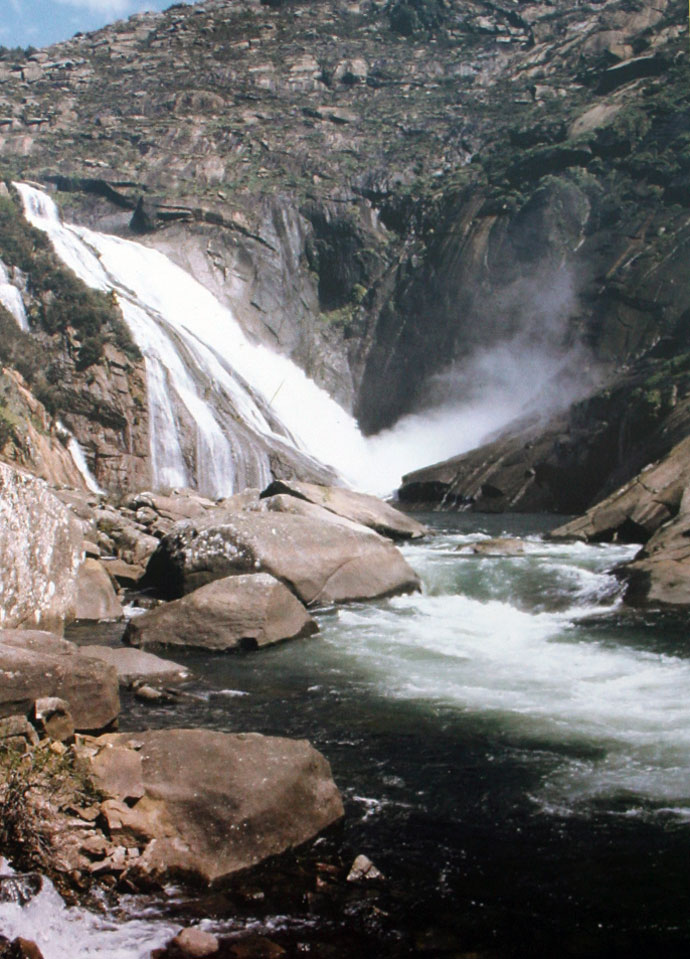 Fervenza de Ézaro