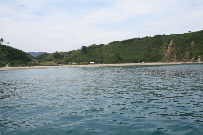 Ensenada y playa de Cadavedo o la Ribeirona.