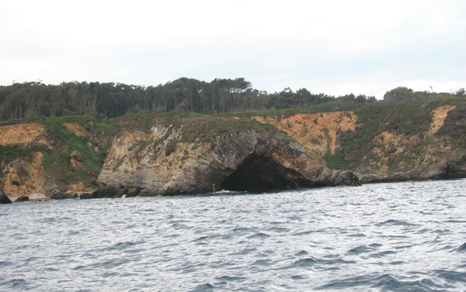 Cuevas. Bajo Virado. 