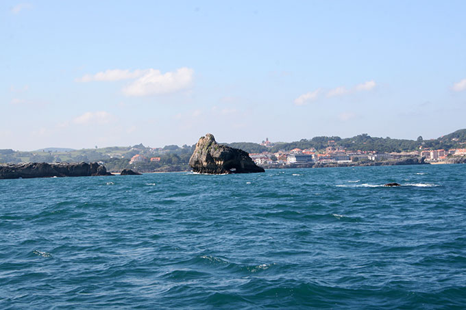 Piedra al N del islote Garfanta