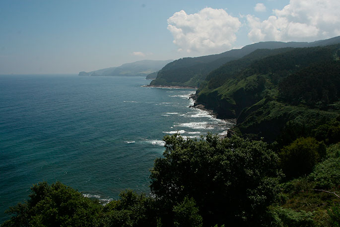 La costa para el E desde Lemoiz