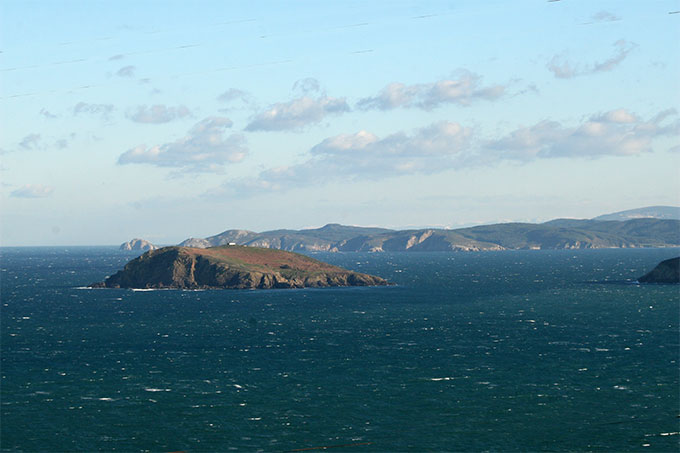 Isla Coelleira. Boca de la Ría de Viveiro. 