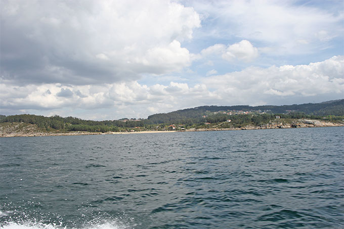 Playa Area de Bon. Ría de Aldán