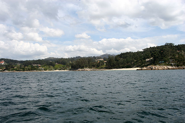 Playas de Francón y Areacova. Ría de Aldán