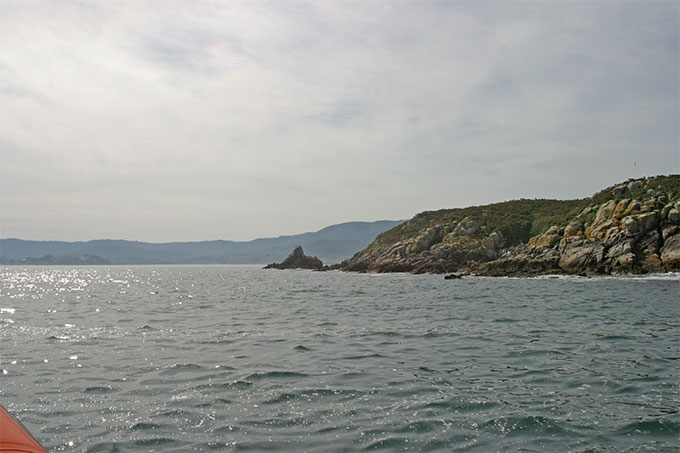 Costa de la Estela de Tierra desde el centro de la canal