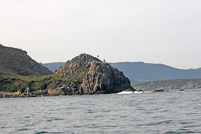 Punta Lameda y Estela de Tierra