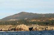 Punta Baroña. Al fondo Monte Enxa