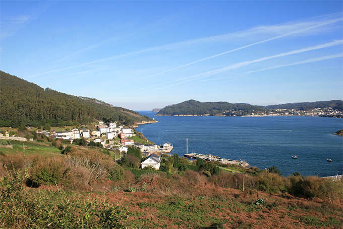 Ría de O Barqueiro con marea alta