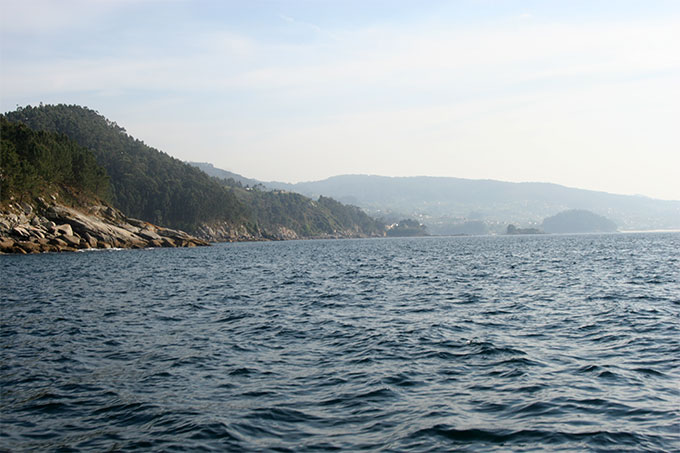 La costa a poniente de Punta Loira