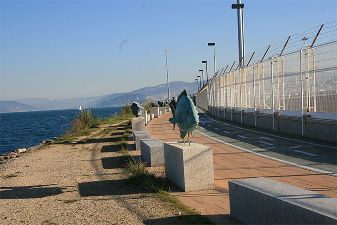 Paseo de los peces. Escollera de Bouzas