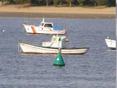 03488.4 Boya Oeste límite del canal dragado. Puerto deportivo de Ares