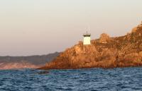 04710 Faro de Punta Couso