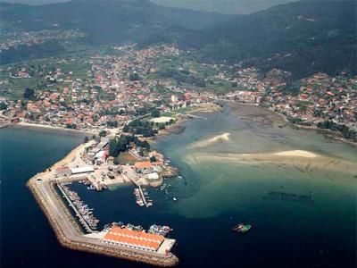 Puerto pesquero y de reparaciones de Meira - Moaña