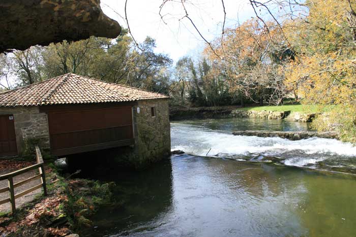 Molino y pesqueira