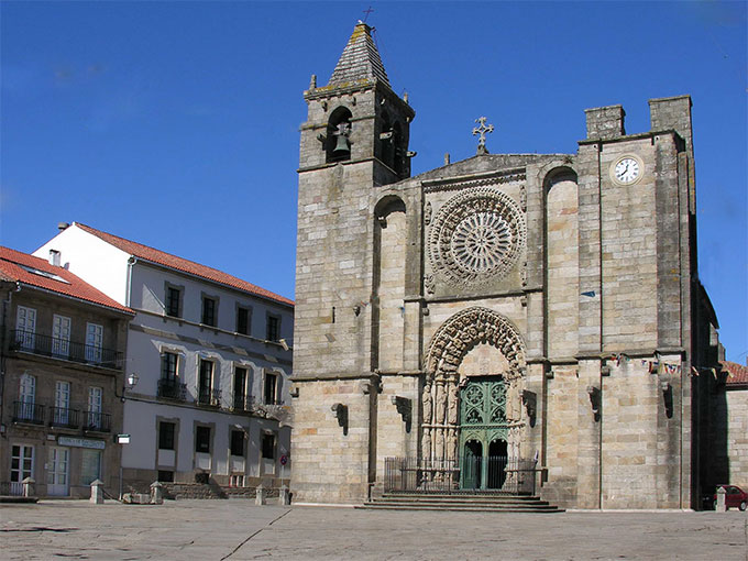 Iglesia de San Martiño. Noia