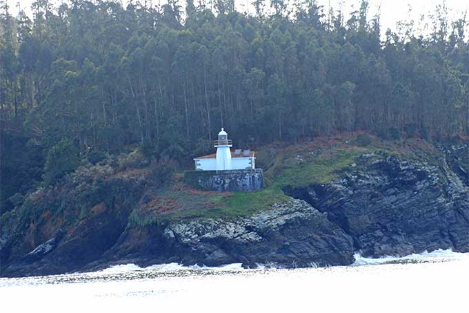 Faro de Punta Promontorio