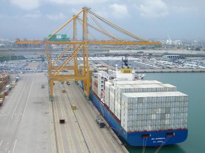 Valencia es el único puerto español que mantuvo en 2008 sus posiciones en el ranking mundial de puertos de contenedores