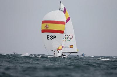 Spain-s-Elliot-6m-crew-Angela-_54406889769_54115221154_600_396