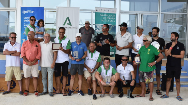 310824_Foto de familia ganadores