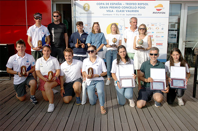 Foto-familia-premiados-(medios)