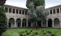 santia