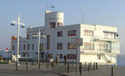 La Audiencia provincial de Cantabria anula las elecciones a la Junta Directiva del RCMS de 2001.