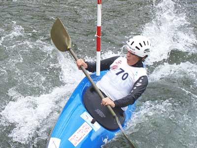 Uxía González y Marco González los mejores kayakistas gallegos en el Slalom Internacional de Fridao