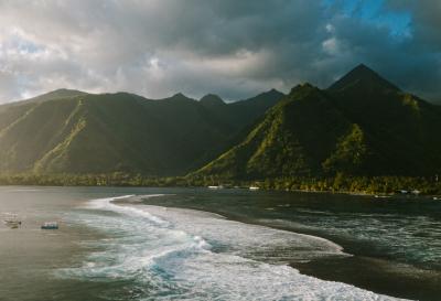 Crece el entusiasmo por el surf en los Juegos Olímpicos de París 2024 en Teahupo’o, Tahití