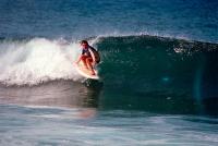 Homenaje a la 1ª mujer surfista española en la playa Cántabra de Somo