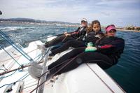 Echegoyen, Toro y Pumariega, primera tripulación española en debutar en la regata Preolímpica
