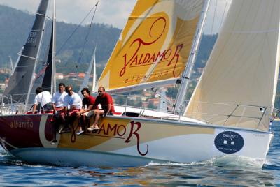 La Regata Hotel Carlos I finaliza en Sanxenxo con récord de participación