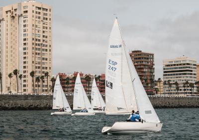 Patricia Reino, Isa Hernández y Carlota Sánchez, campeonas de la Regata de la Mujer 2024