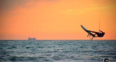 El andaluz Thiago Arteaga se proclama campeón de España de Kitesurf