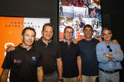 El mejor navegante del mundo, Juan Vila, inaugura la exposición sobre la historia de España en la Volvo Ocean Race