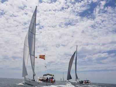 La flota de la Discoveries Race deja Viana do Castelo y navega hacia Cascais