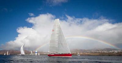 La flota de la RORC TRANSATLANTIC RACE toma la salida desde Puerto Calero