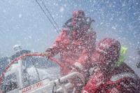 Volvo Ocean Race: El MAPFRE se pega a la cabeza de la flota antes de llegar a Malaca