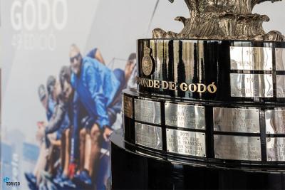 El 49 trofeo de vela Conde de Godó larga amarras mañana jueves con un recorrido largo para la clase ORC A2