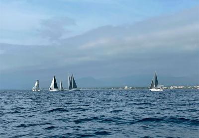 El CNCB reúne a más de un centenar de socios y regatistas para celebrar la 45ª regata de Cruceros Los Roques