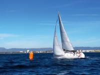 El viento del noroeste impulsa a la flota en la salida de la Regata Rei en Jaume