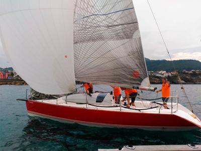 El ‘Gaitero’ gana una regata Getxo-Lekeitio con poco viento 