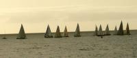 La LX regata internacional de San Ginés salió hoy viernes rumbo a Lanzarote con 14 barcos participantes.