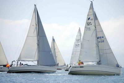 Magnífico día para navegar la 1ª etapa de la Regata Hotel Galatea – Trofeo conservas Pescamar